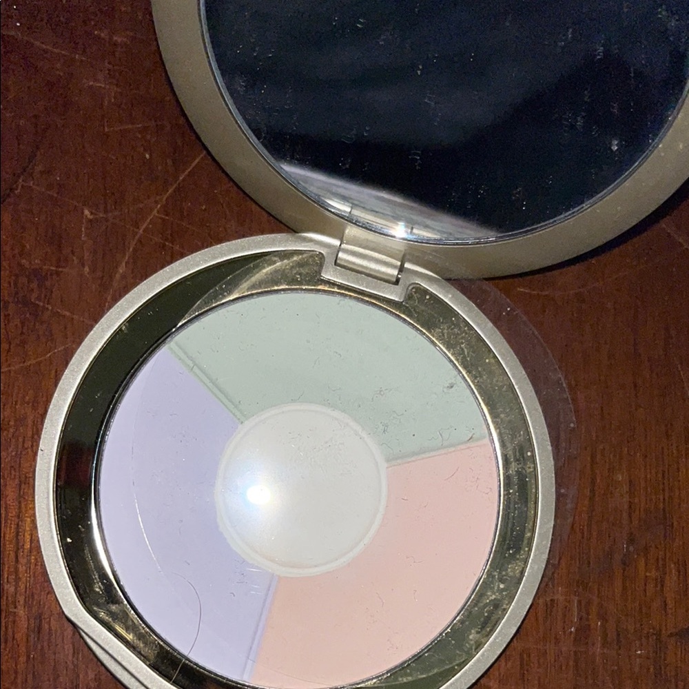 STILA Color Correcting Palette